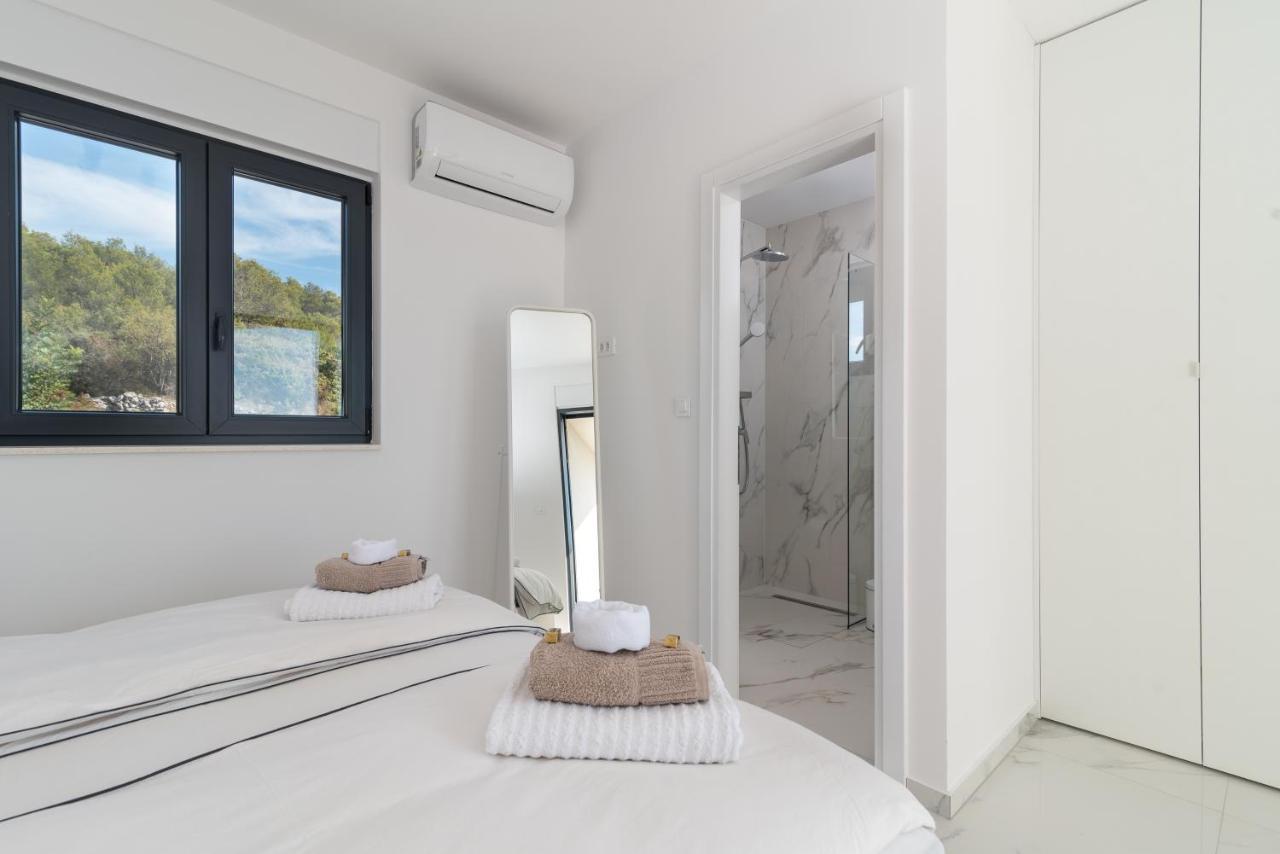 Lavender Tree - Luxury Apartments تروغير المظهر الخارجي الصورة