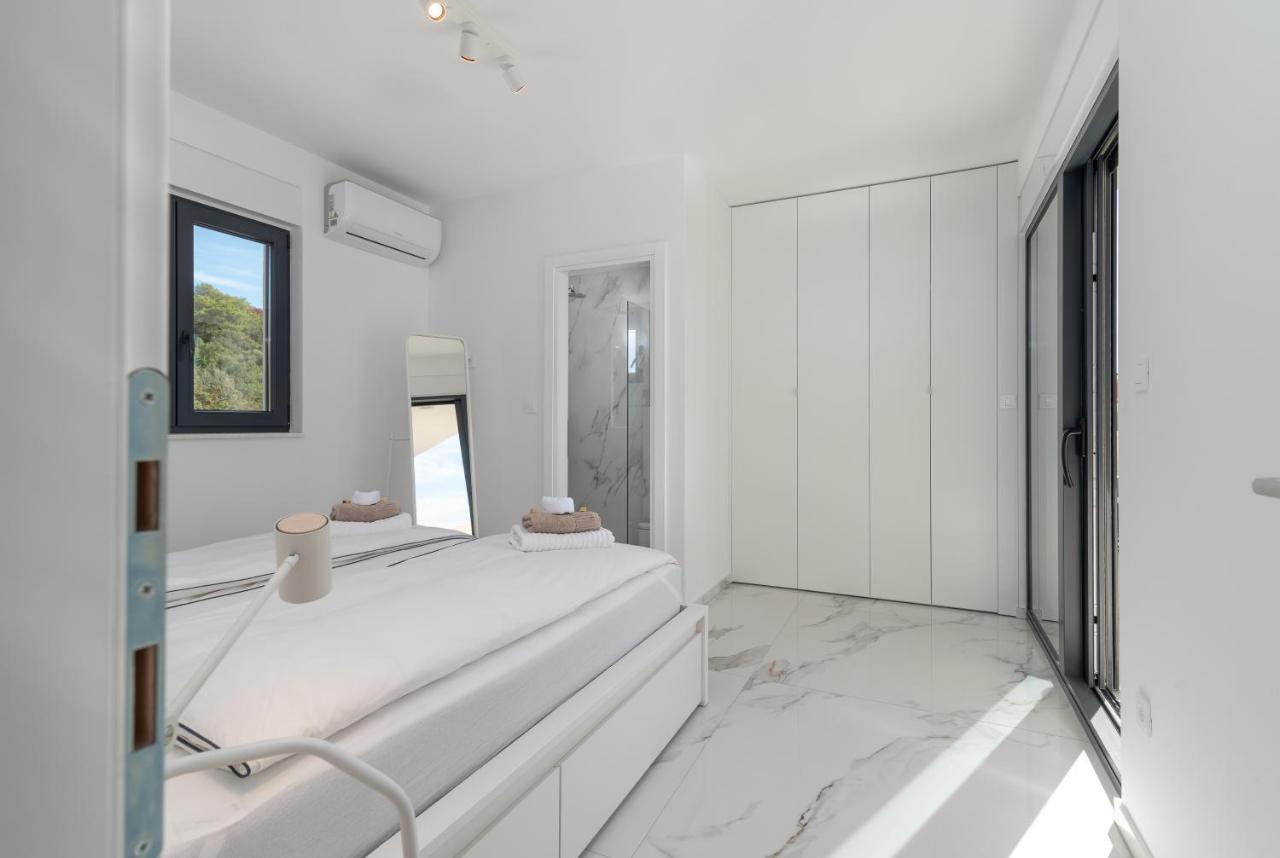 Lavender Tree - Luxury Apartments تروغير المظهر الخارجي الصورة