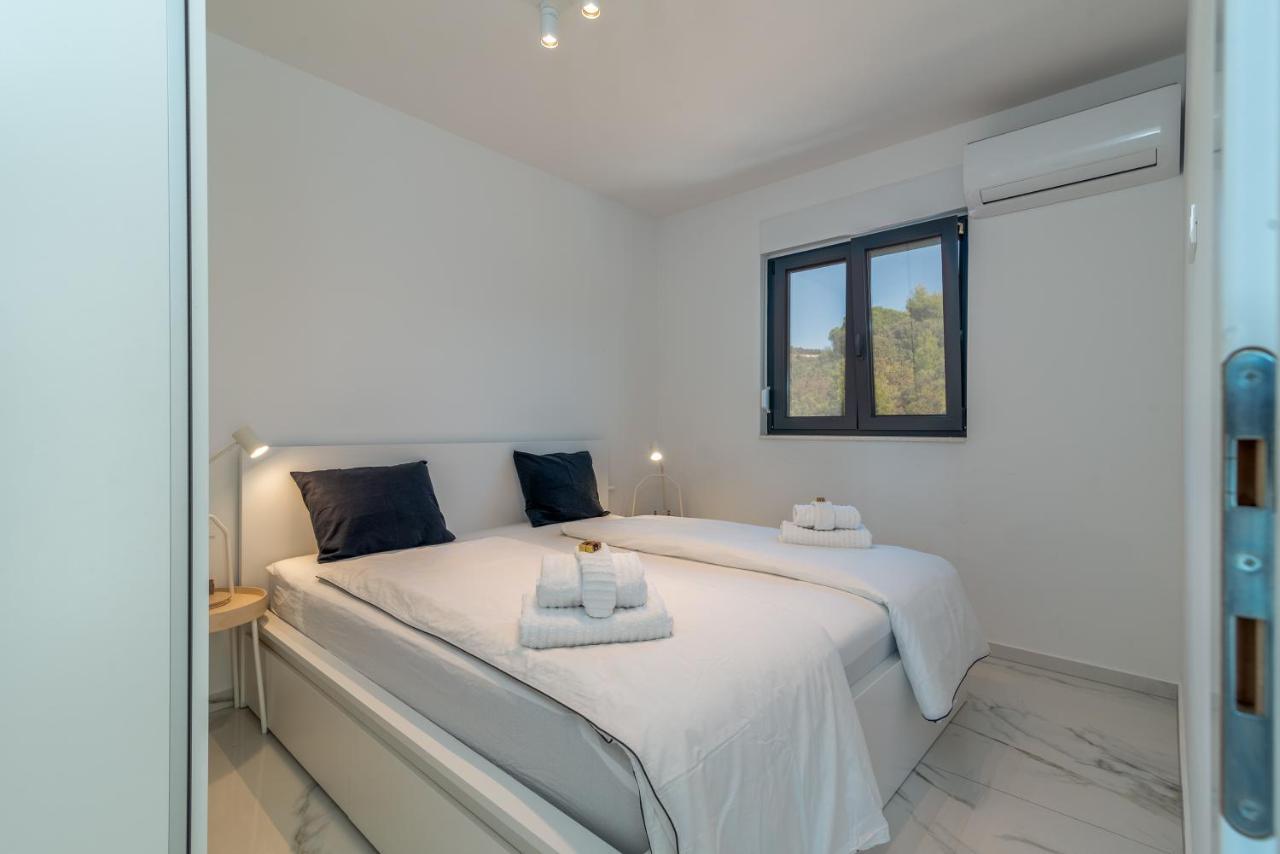 Lavender Tree - Luxury Apartments تروغير المظهر الخارجي الصورة