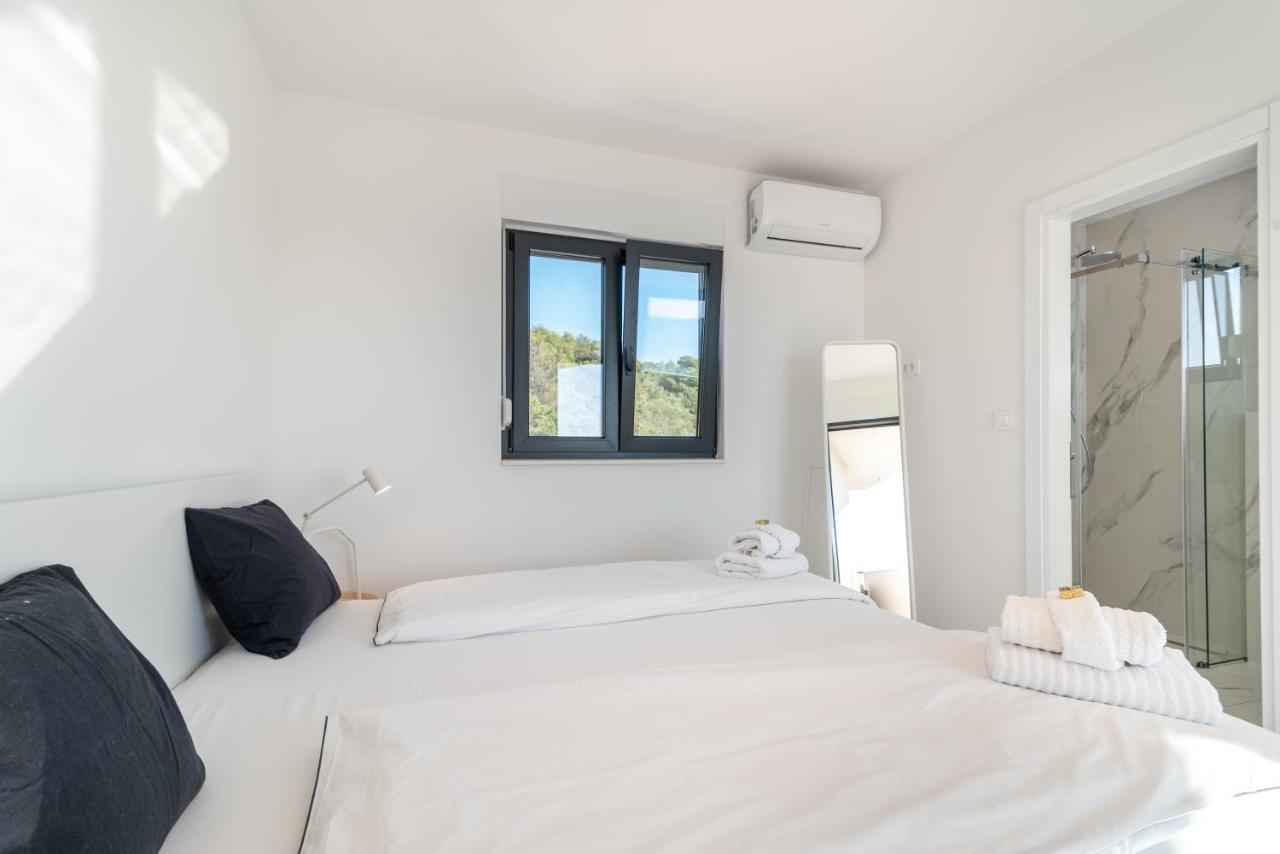 Lavender Tree - Luxury Apartments تروغير المظهر الخارجي الصورة