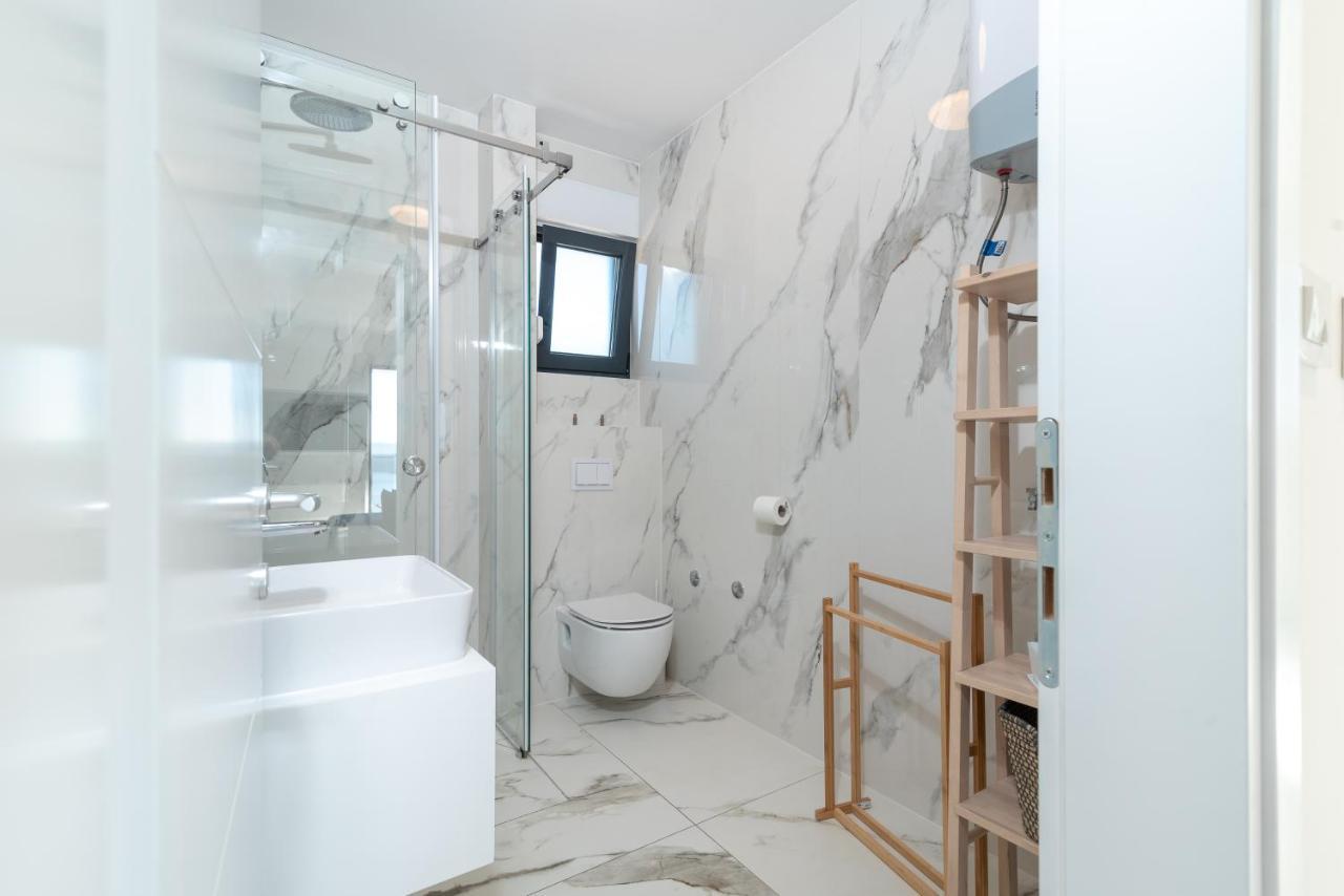 Lavender Tree - Luxury Apartments تروغير المظهر الخارجي الصورة
